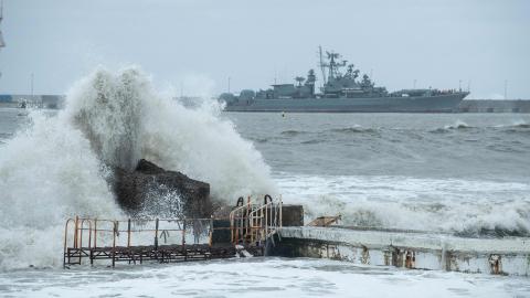 A warship is seen docked in the port of the Black Sea resort city of Sochi during a storm on November 27, 2023. (Photo by Mikhail Mordasov / AFP) (Photo by MIKHAIL MORDASOV/AFP via Getty Images)