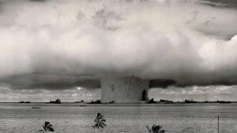 The Baker test during Operation Crossroads, a series of two nuclear weapons tests conducted by the United States at Bikini Atoll, July 25, 1946. (Galerie Bilderwelt/Getty Images)
