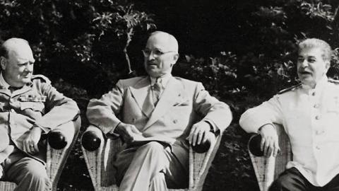 The leaders of the Big Three meeting at Potsdam, (from left) British Prime Minister Winston Churchill (1874 - 1965), American President Harry S Truman (1884 - 1972) and Soviet leader Joseph Stalin (1879 - 1953), Germany, 2nd August 1945. (Photo by Imagno/